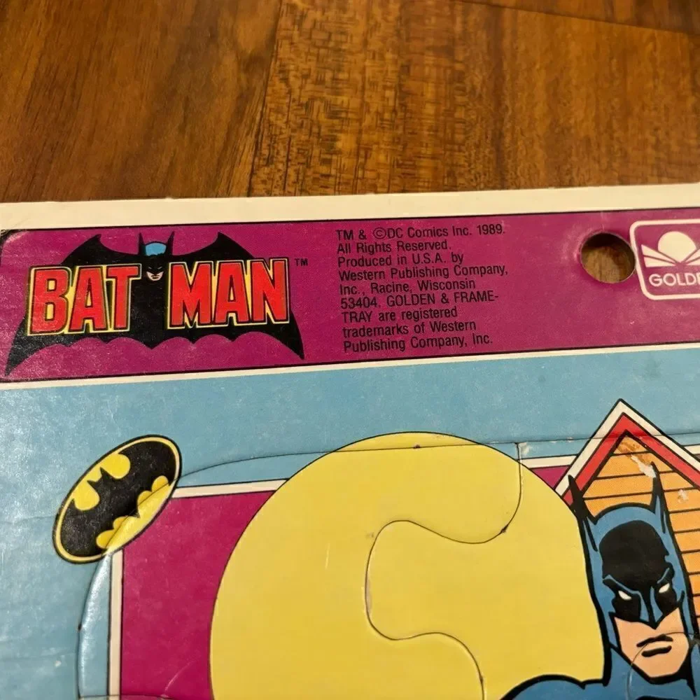 Batman vintage 1989 DC Comics Golden Frame Tray 12 piece cardboard puzzle